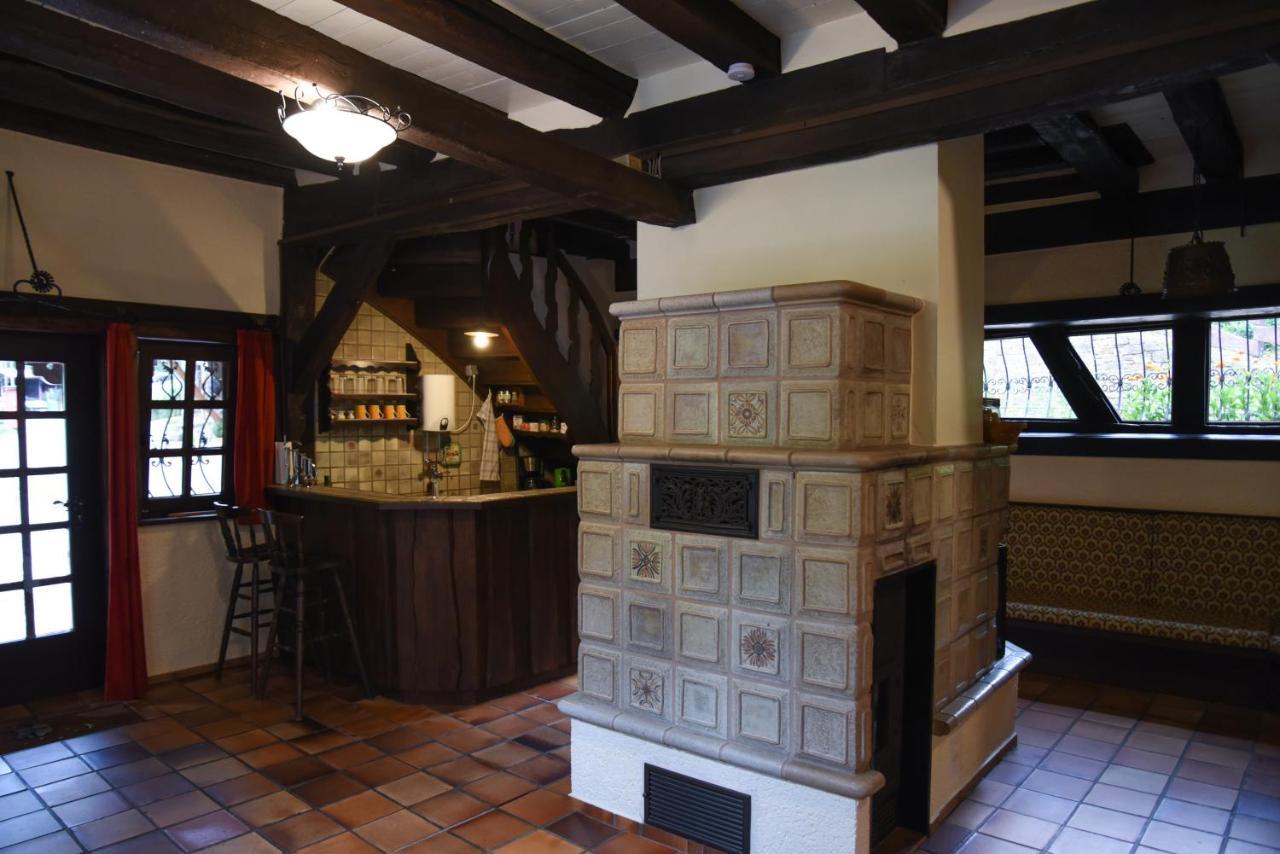 Вилла Gastehaus Eponada Weisel Экстерьер фото