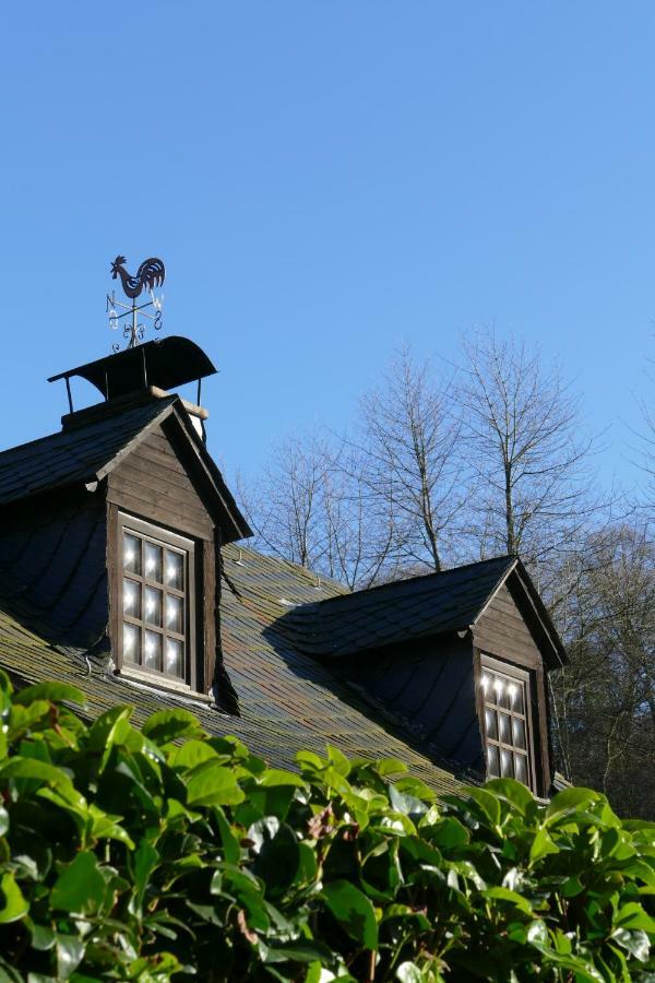 Вилла Gastehaus Eponada Weisel Экстерьер фото