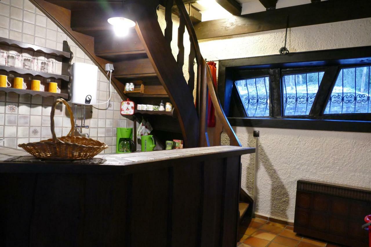 Вилла Gastehaus Eponada Weisel Экстерьер фото